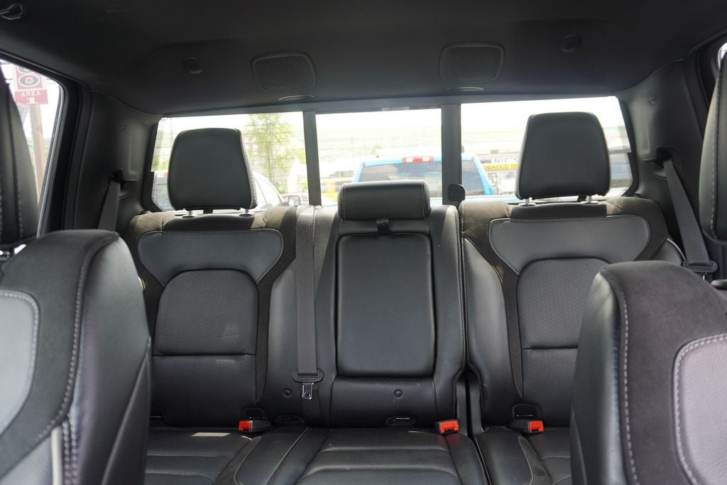 2023 RAM 1500 Laramie Crew Cab 4x4 5'7' Box
