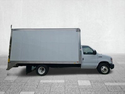 2019 Ford E-350 Cutaway Base Cutaway