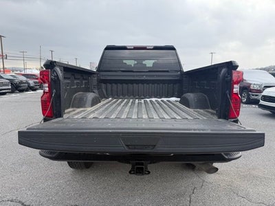 2024 Chevrolet Silverado 2500HD 4WD Crew Cab Standard Bed Custom