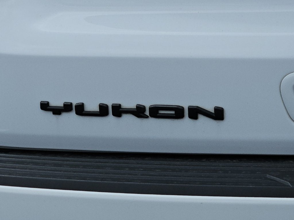 2024 GMC Yukon 4WD AT4