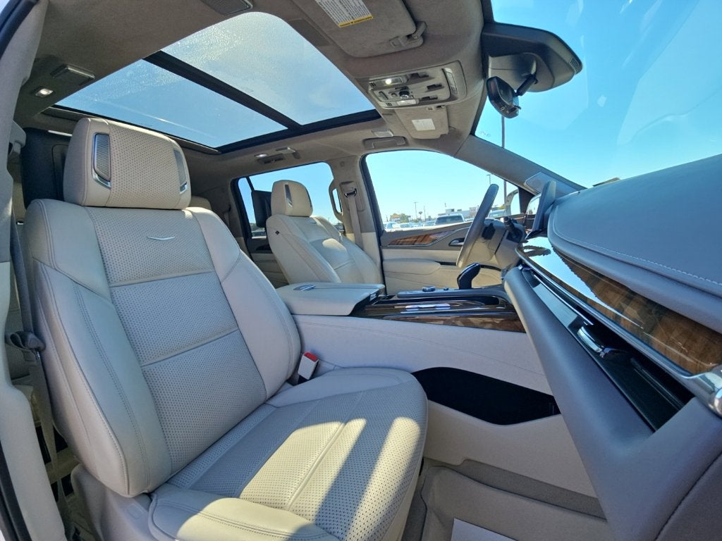 2021 Cadillac Escalade ESV Sport Platinum