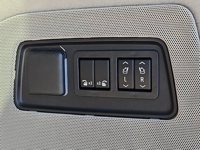 2021 Cadillac Escalade ESV Sport Platinum