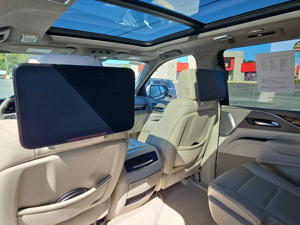 2021 Cadillac Escalade ESV Sport Platinum