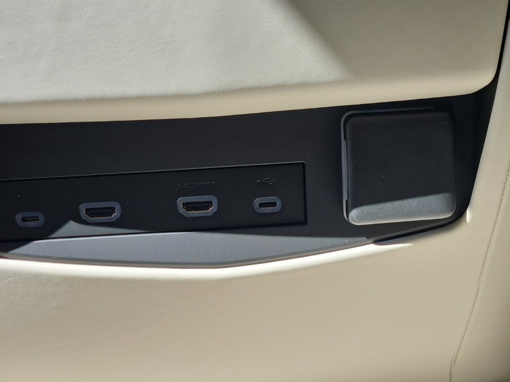 2021 Cadillac Escalade ESV Sport Platinum