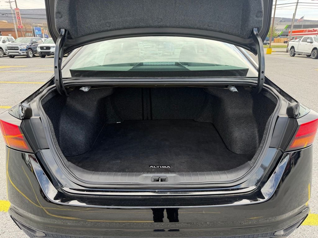 2022 Nissan Altima S FWD