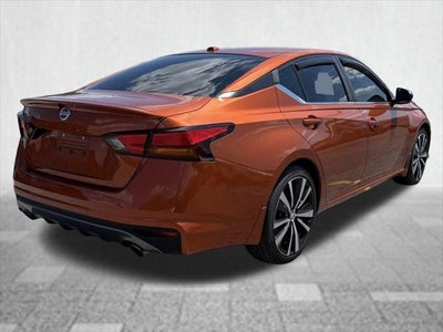 2020 Nissan Altima SR FWD
