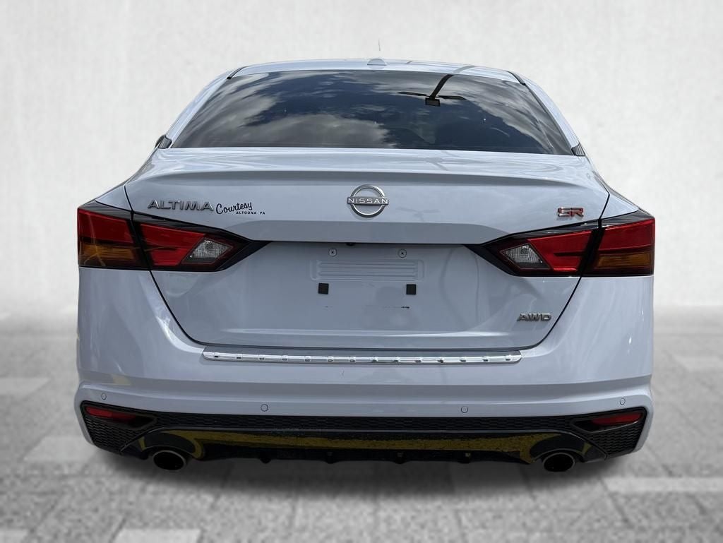 2023 Nissan Altima SR Intelligent AWD