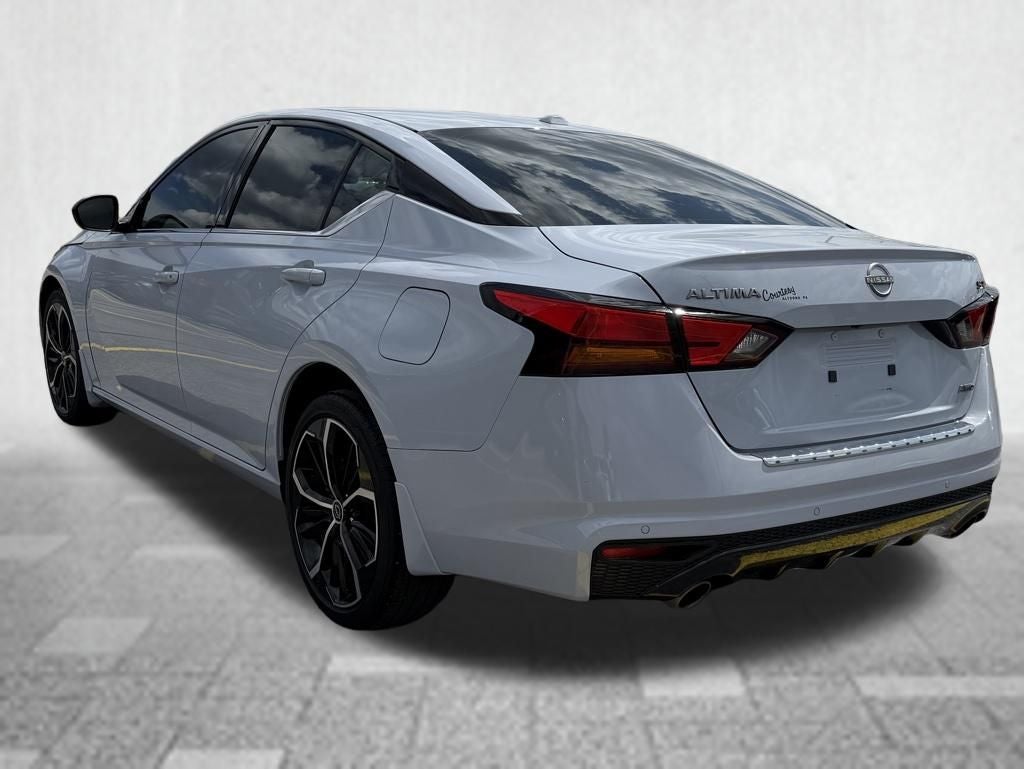 2023 Nissan Altima SR Intelligent AWD