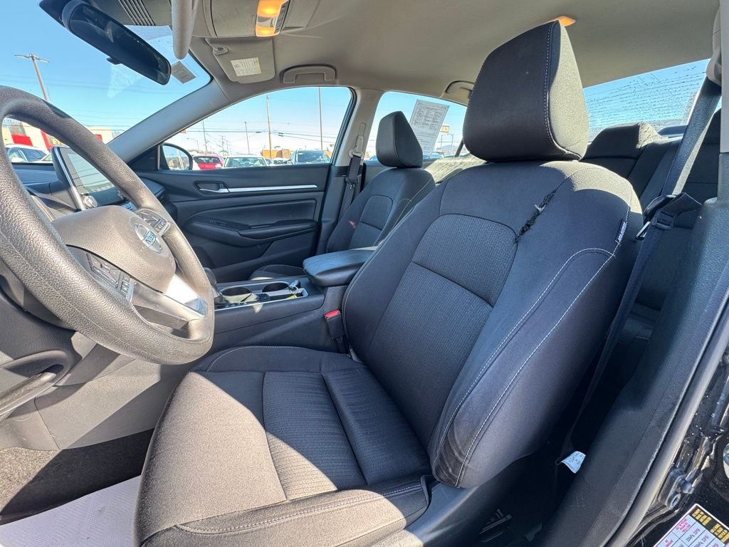 2022 Nissan Altima SV FWD