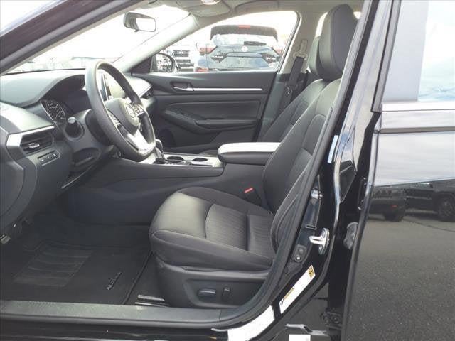 2022 Nissan Altima SV FWD