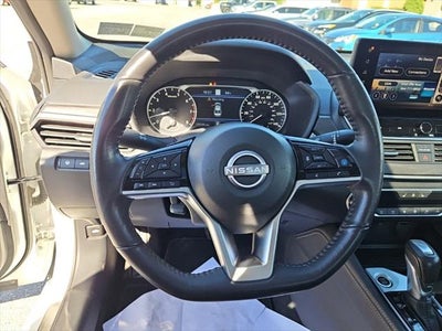 2024 Nissan Altima SL FWD
