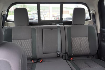 2024 Nissan TITAN Crew Cab SV 4x4
