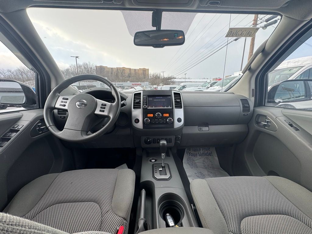 2020 Nissan Frontier Crew Cab SV 4x4