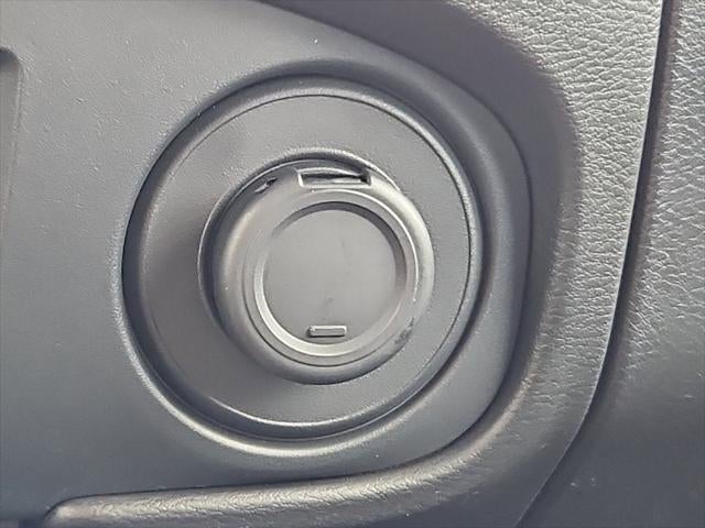 2023 Nissan Frontier King Cab SV 4x4