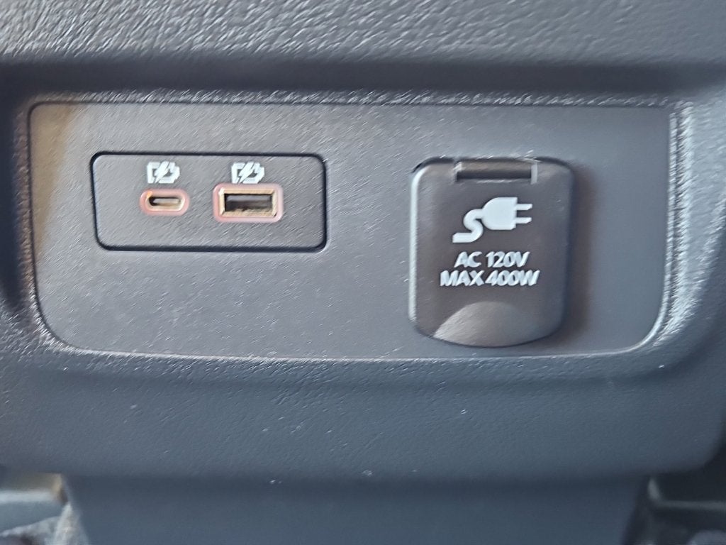 2022 Nissan Frontier Crew Cab SV 4x4
