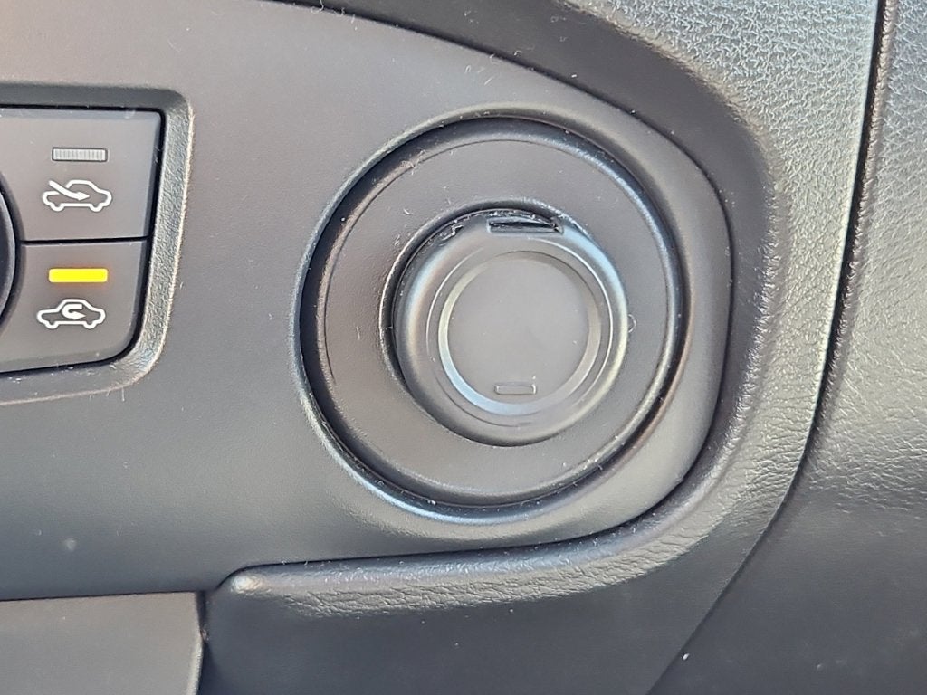 2022 Nissan Frontier Crew Cab SV 4x4