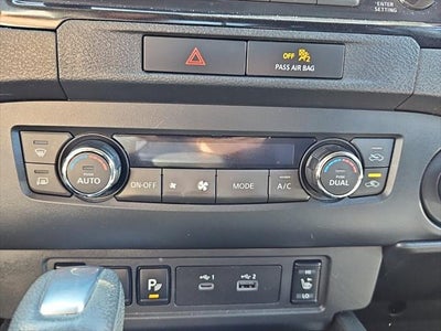 2022 Nissan Frontier Crew Cab SV 4x4