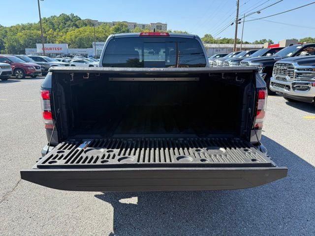 2023 Nissan Frontier Crew Cab PRO-4X 4x4