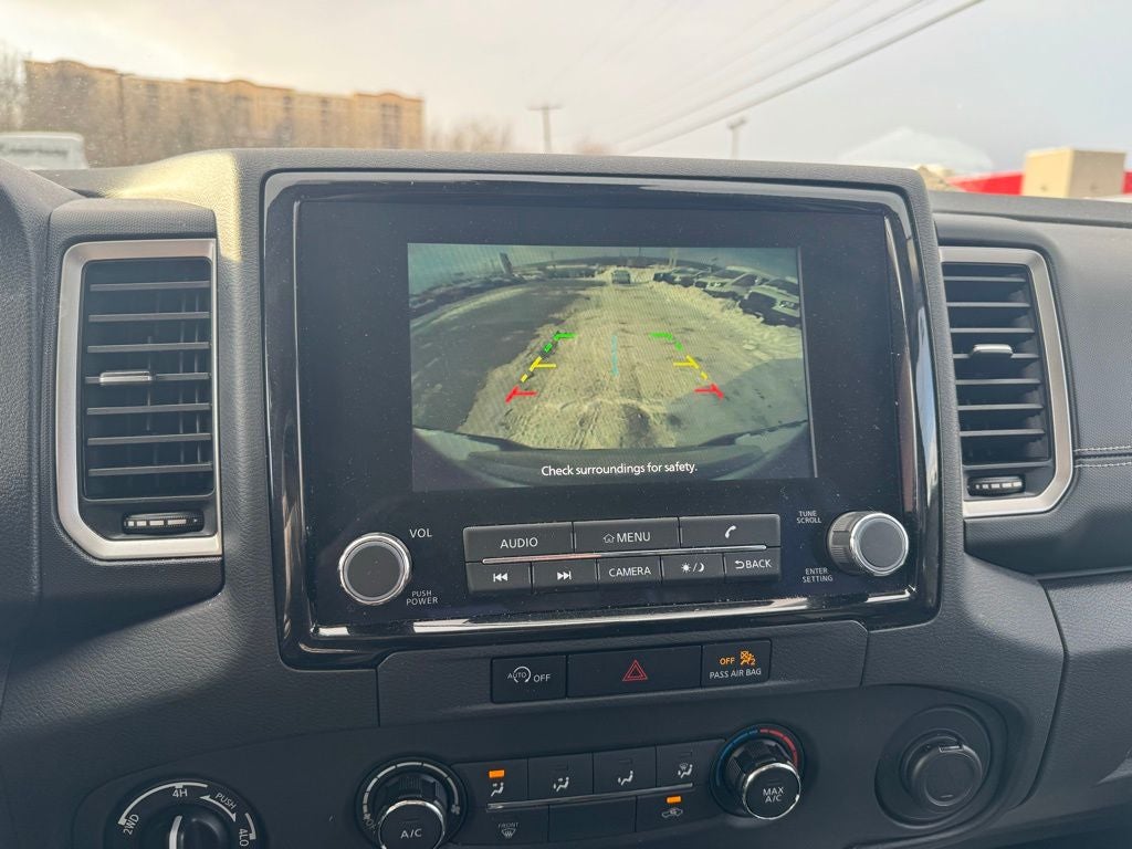 2024 Nissan Frontier Crew Cab SV 4x4