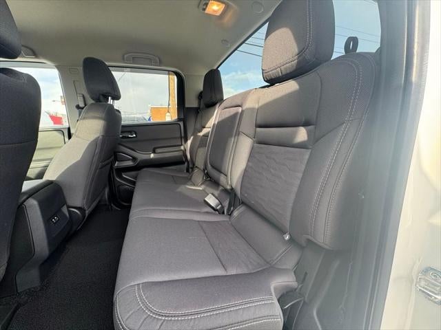 2024 Nissan Frontier Crew Cab SV 4x4