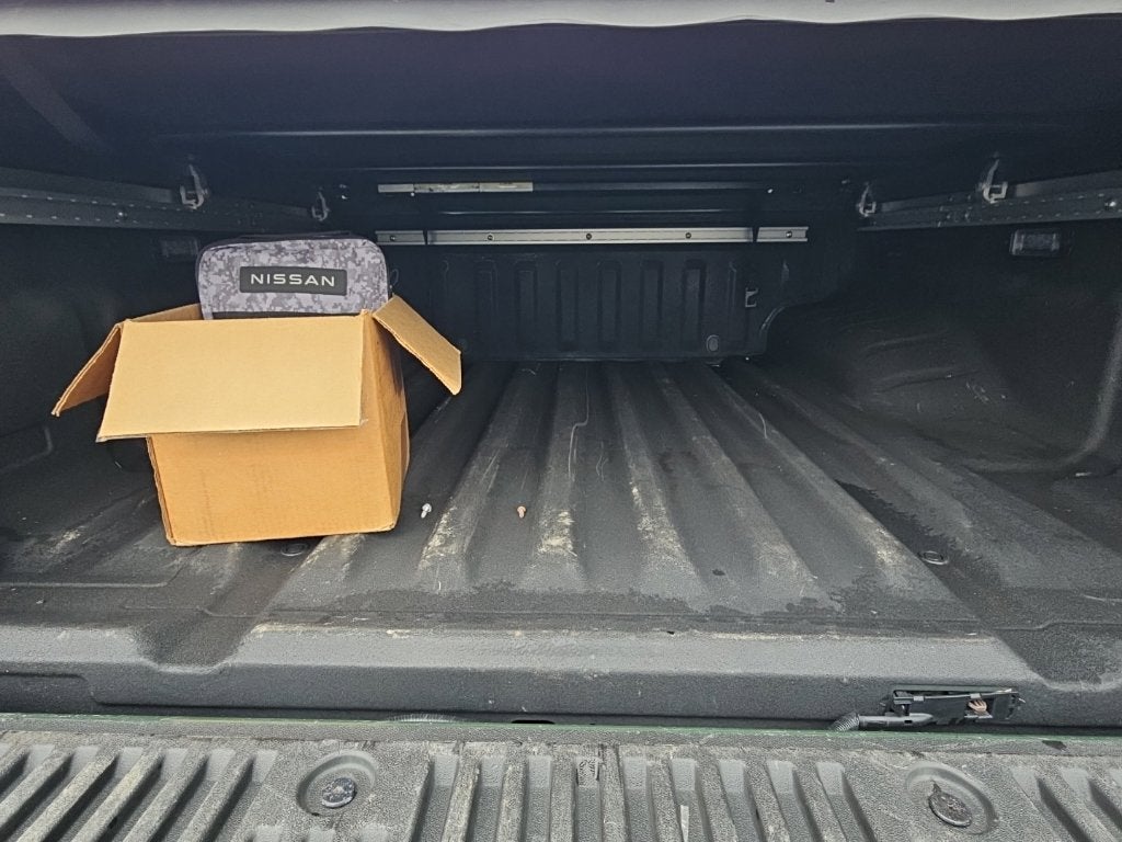2024 Nissan Frontier Crew Cab PRO-4X 4x4