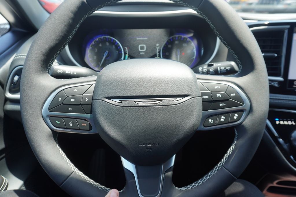 2027 Chrysler Pacifica PACIFICA SELECT