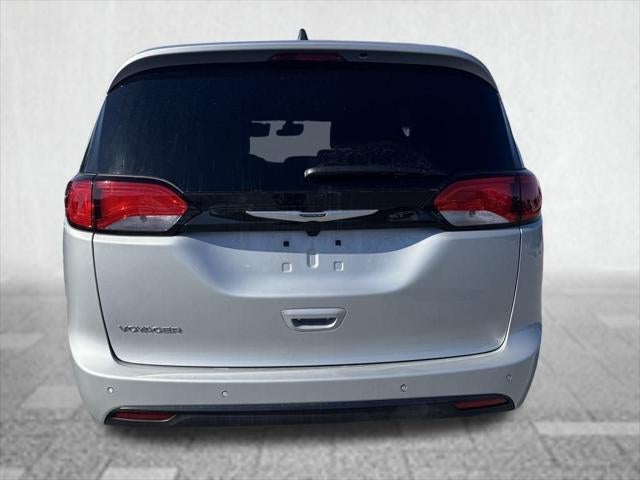 2026 Chrysler Voyager VOYAGER LX