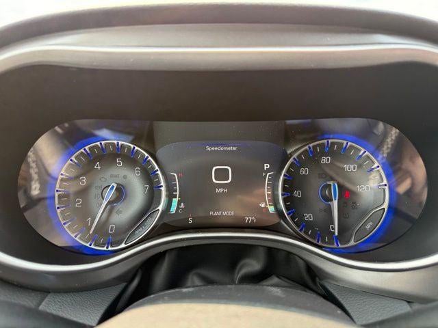 2026 Chrysler Voyager VOYAGER LX