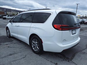 2022 Chrysler Pacifica Touring