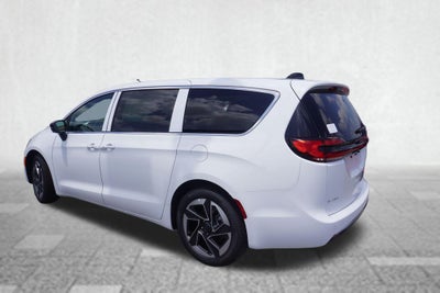2027 Chrysler Pacifica PACIFICA LIMITED