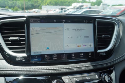 2027 Chrysler Pacifica PACIFICA LIMITED