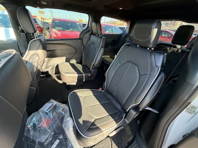 2026 Chrysler Pacifica PACIFICA LIMITED