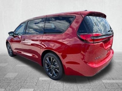 2026 Chrysler Pacifica PACIFICA SELECT AWD