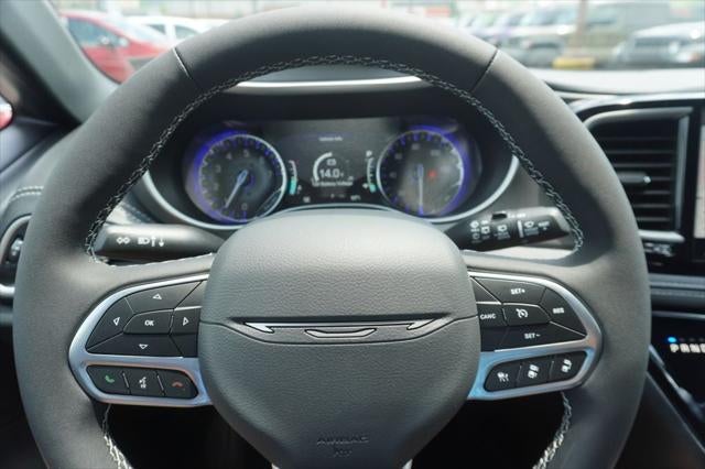 2027 Chrysler Pacifica PACIFICA SELECT AWD