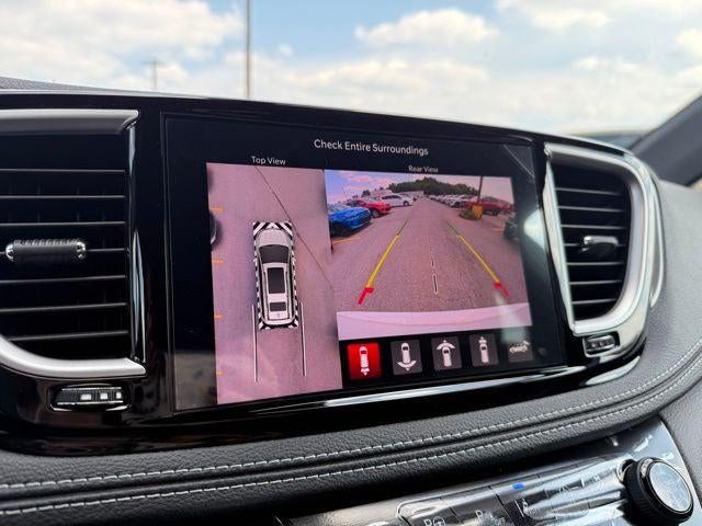 2025 Chrysler Pacifica PACIFICA SELECT AWD