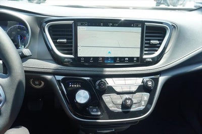2027 Chrysler Pacifica PACIFICA SELECT AWD