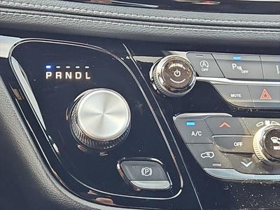 2027 Chrysler Pacifica PACIFICA SELECT AWD