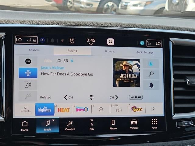 2027 Chrysler Pacifica PACIFICA SELECT AWD