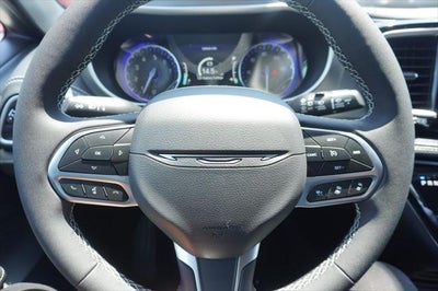 2027 Chrysler Pacifica PACIFICA SELECT AWD