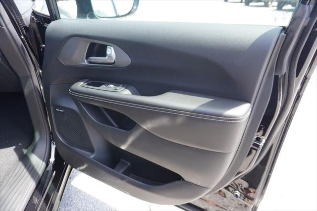 2027 Chrysler Pacifica PACIFICA LIMITED AWD