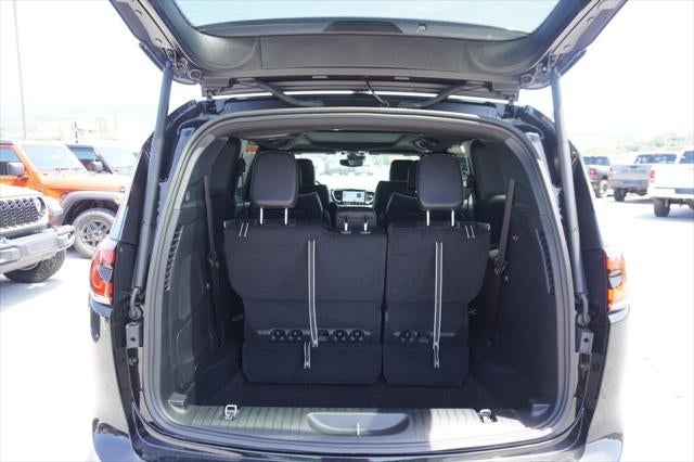 2027 Chrysler Pacifica PACIFICA LIMITED AWD