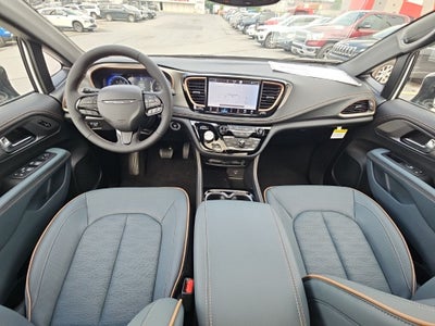 2027 Chrysler Pacifica PACIFICA PINNACLE AWD