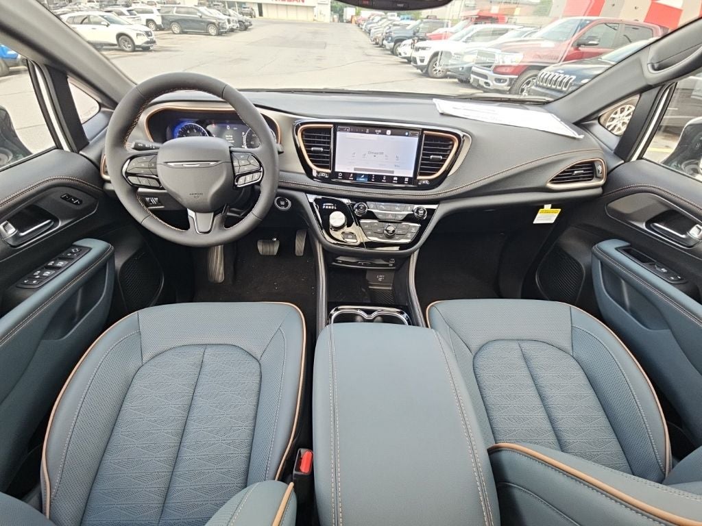 2027 Chrysler Pacifica PACIFICA PINNACLE AWD