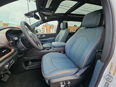 2027 Chrysler Pacifica PACIFICA PINNACLE AWD