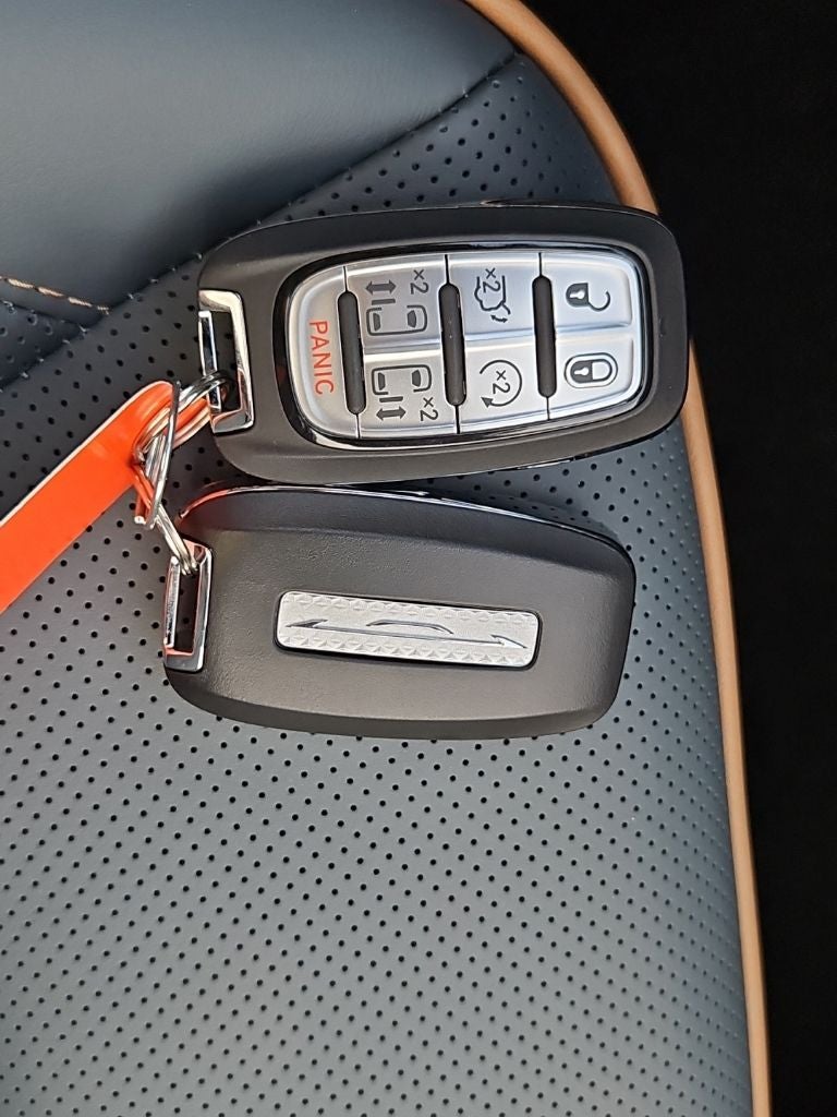 2027 Chrysler Pacifica PACIFICA PINNACLE AWD