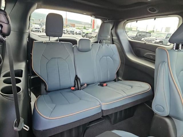 2027 Chrysler Pacifica PACIFICA PINNACLE AWD