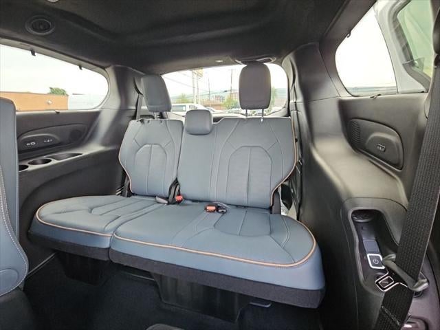 2027 Chrysler Pacifica PACIFICA PINNACLE AWD