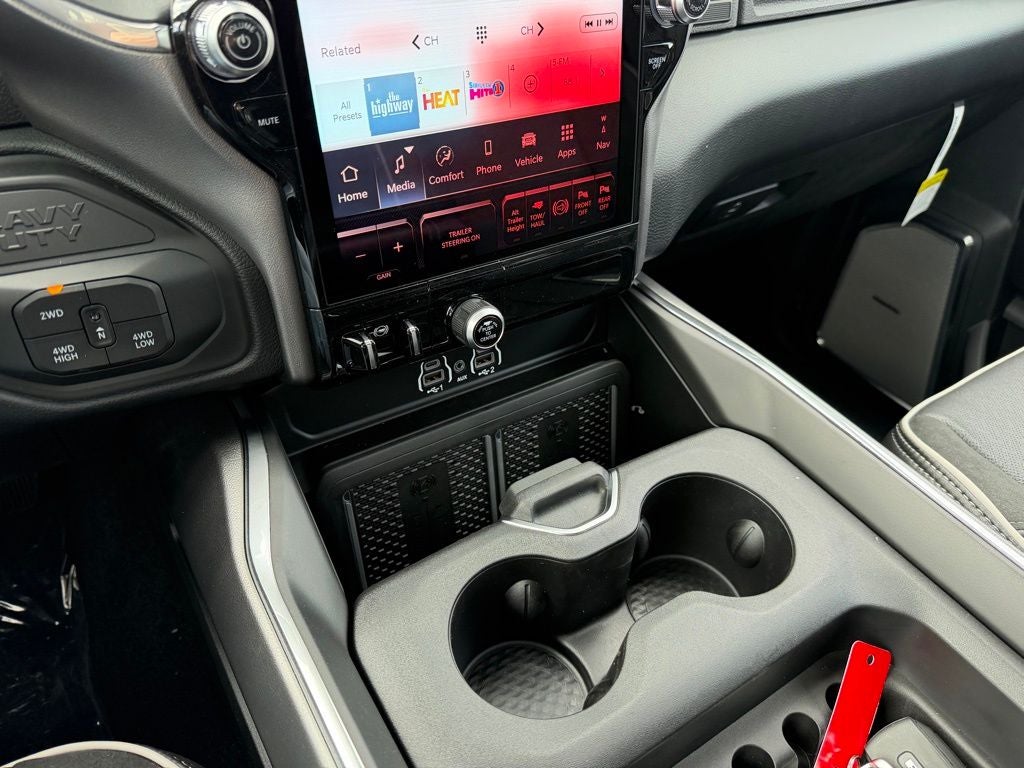 2026 RAM Ram 3500 RAM 3500 LARAMIE MEGA CAB 4X4 6'4' BOX