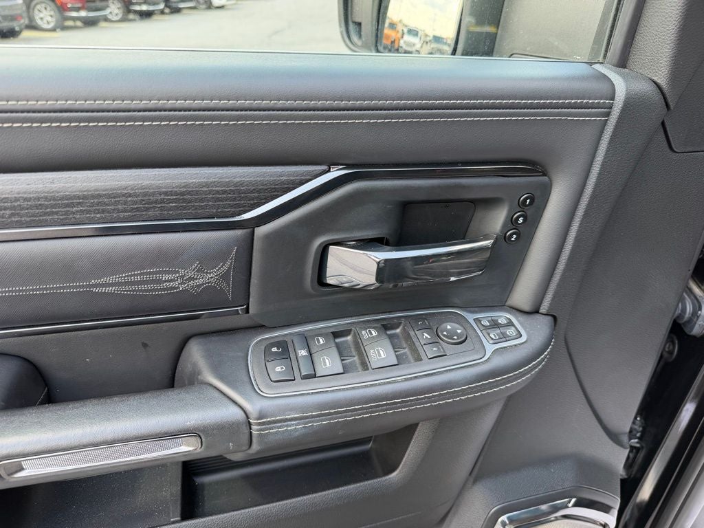 2024 RAM 3500 Limited Mega Cab 4x4 6'4' Box