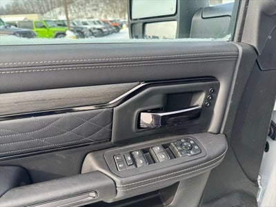 2026 RAM Ram 3500 RAM 3500 LIMITED CREW CAB 4X4 6'4' BOX